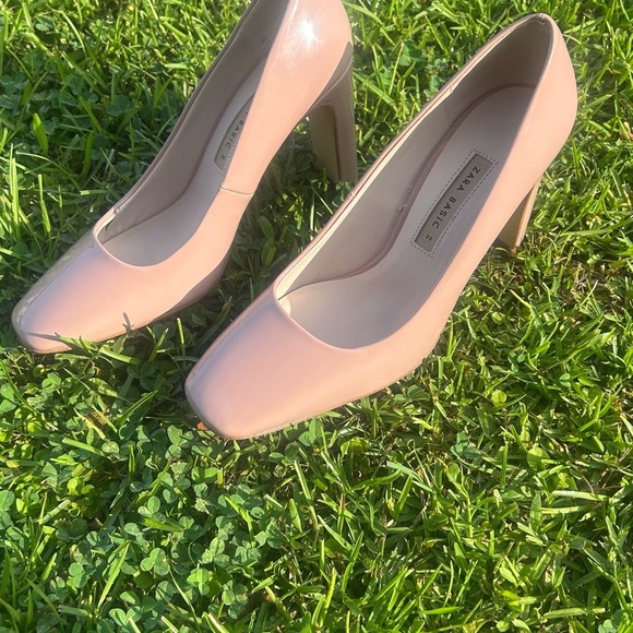 Zara Pink Heeled Shoes Elegant Design - Picture 2 of 3